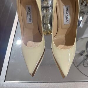 Jimmy choo pumps- off white